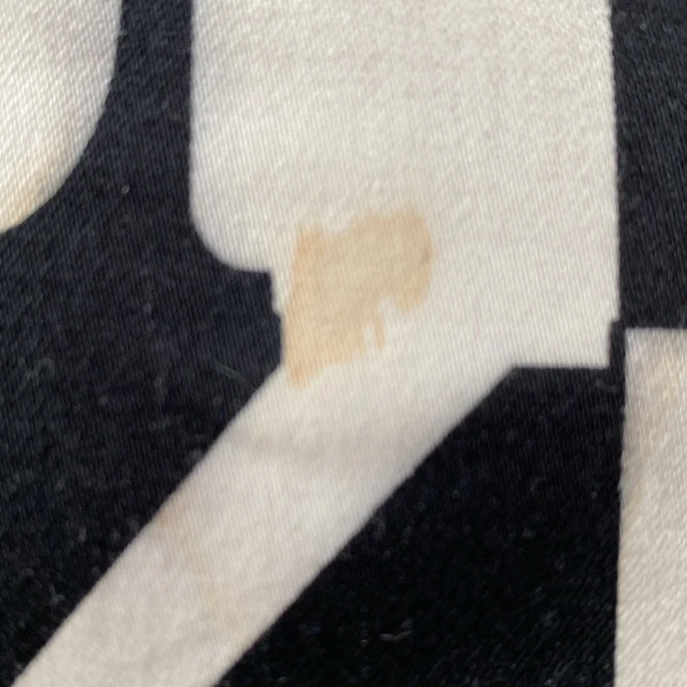 Armani Jeans Bag - Picture 5 of 15